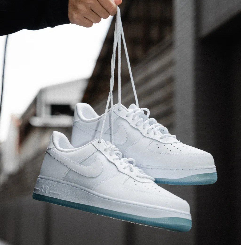 Nike Air Force 1 Men's Shoes