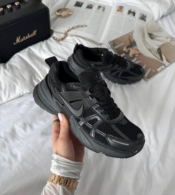 Nike V2K Run Women's Shoes