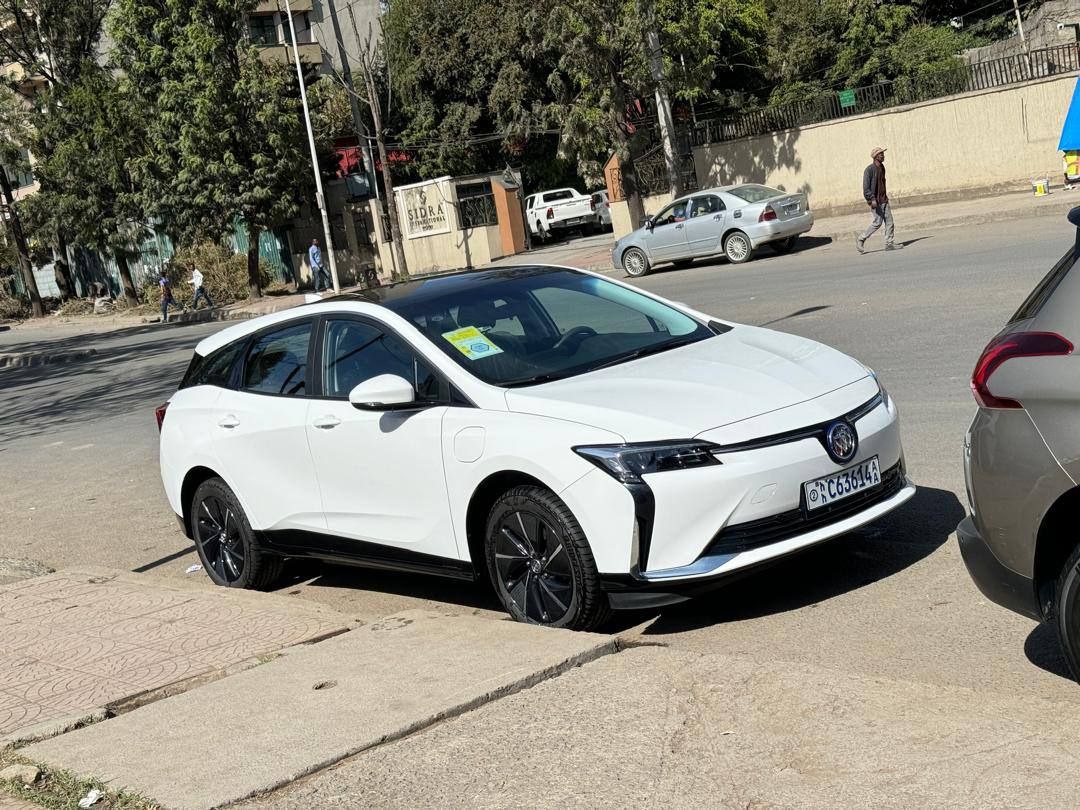 2024 Model-Buick elite 6