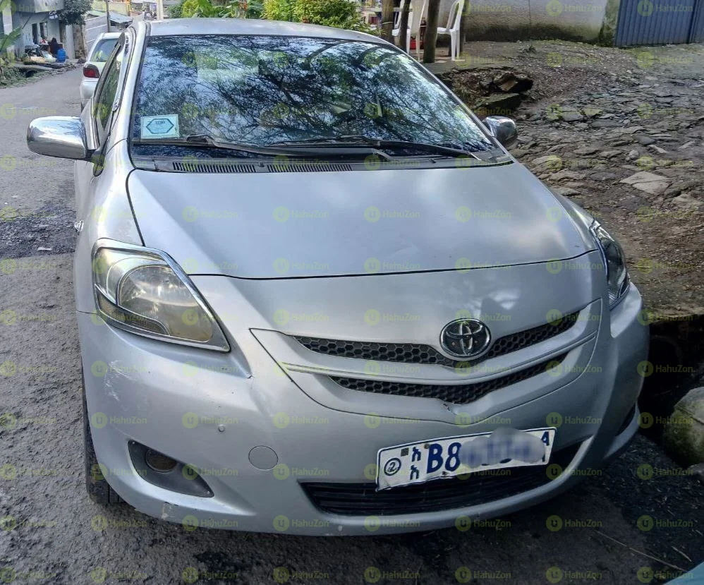 2006 Model-Toyota Yaris Belta