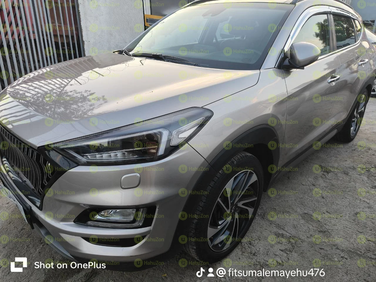 2020 Model-Hyundai Tucson