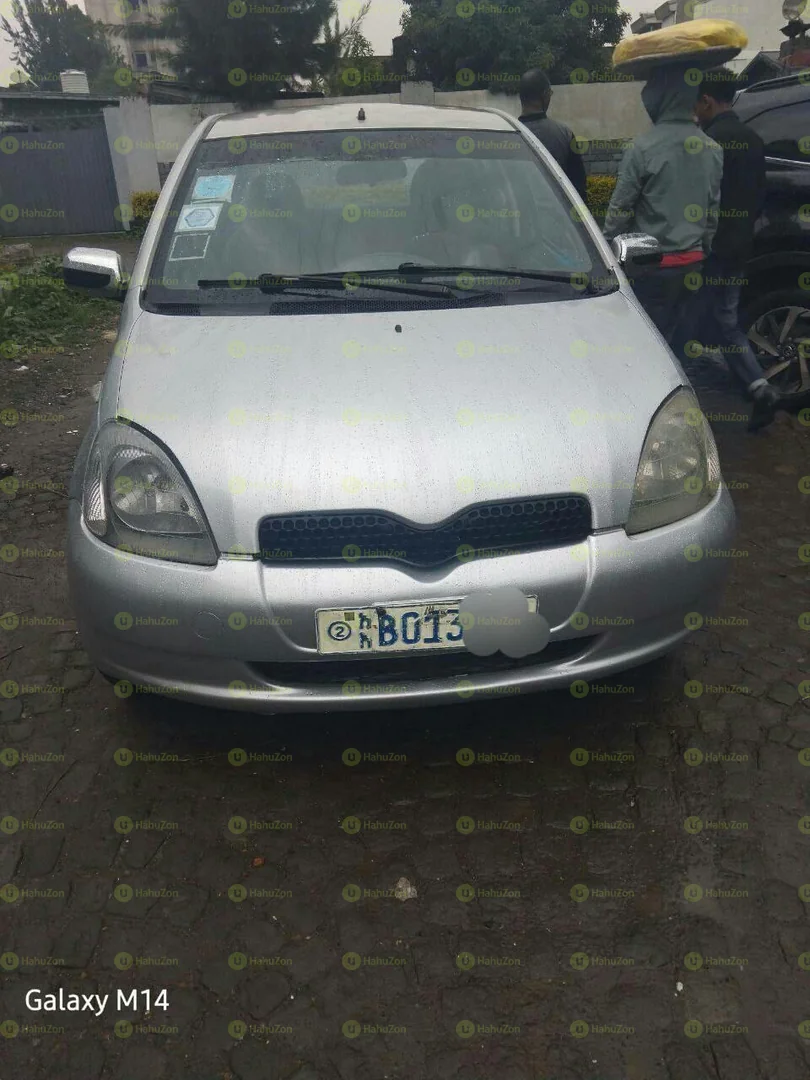 2001 Model-Toyota Vitz