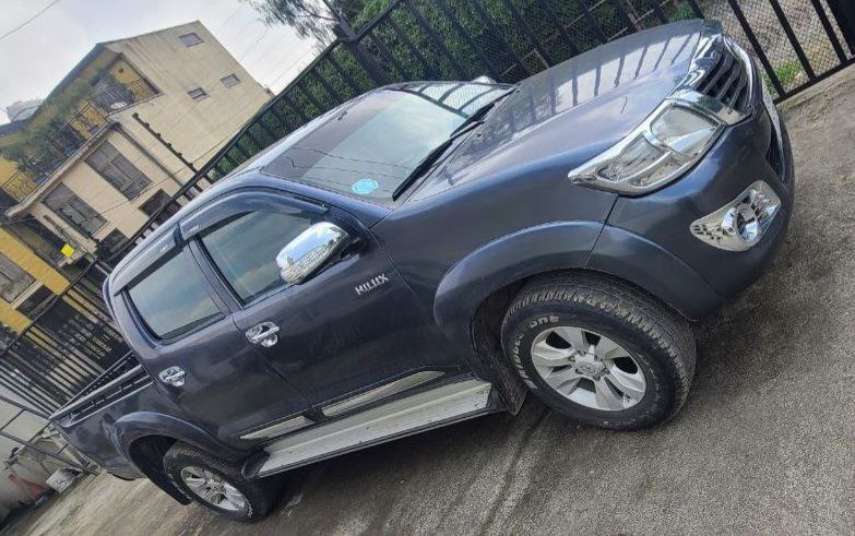 2014 Model-Toyota Hilux