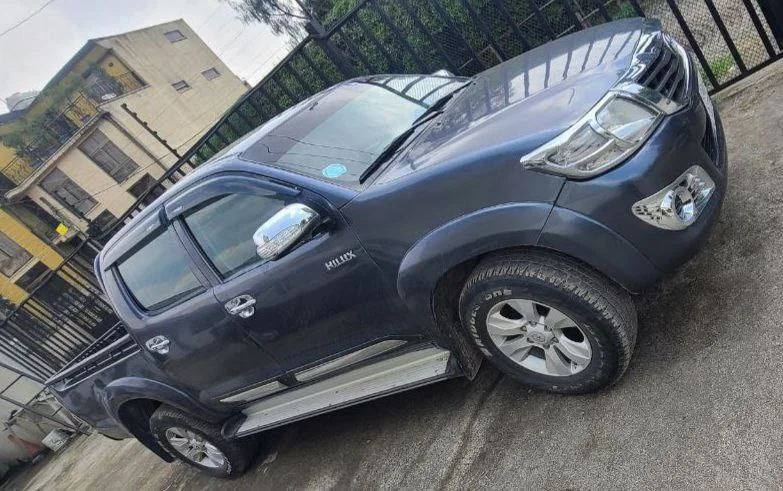 2014 Model-Toyota Hilux