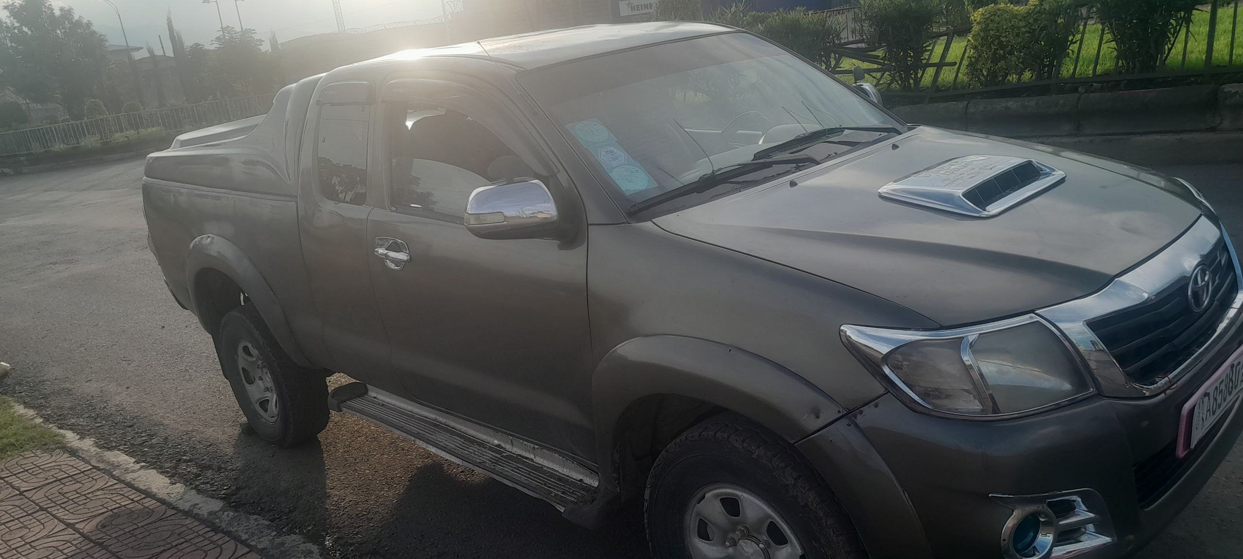 2011 Model-Toyota King Cab