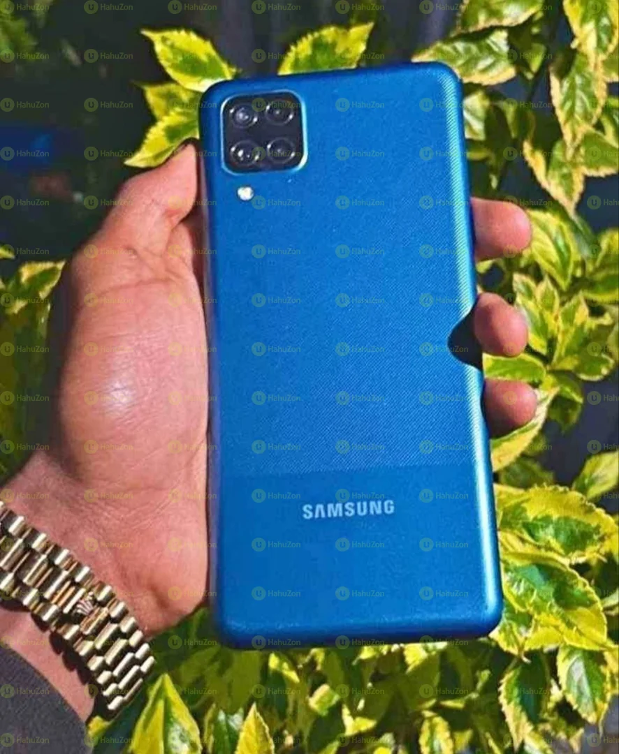 Samsung Galaxy M12