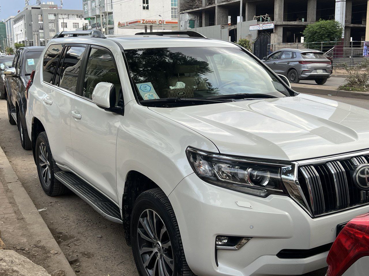 2019 Model-Toyota Landcruiser Prado