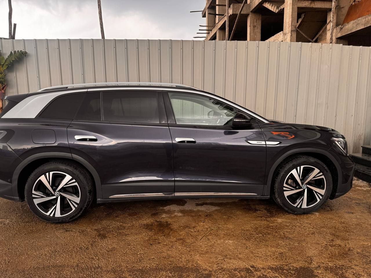 2022 Model-Volkswagen ID6 Crozz Pro