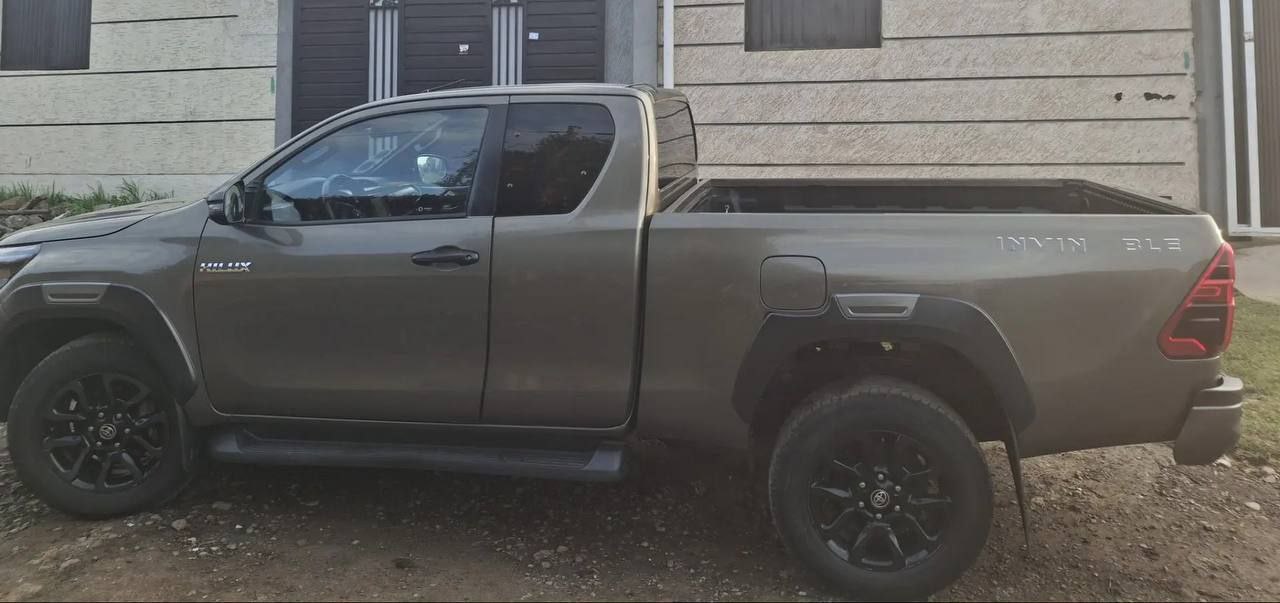 2022 Model-Toyota Hilux Invincible X-Cab