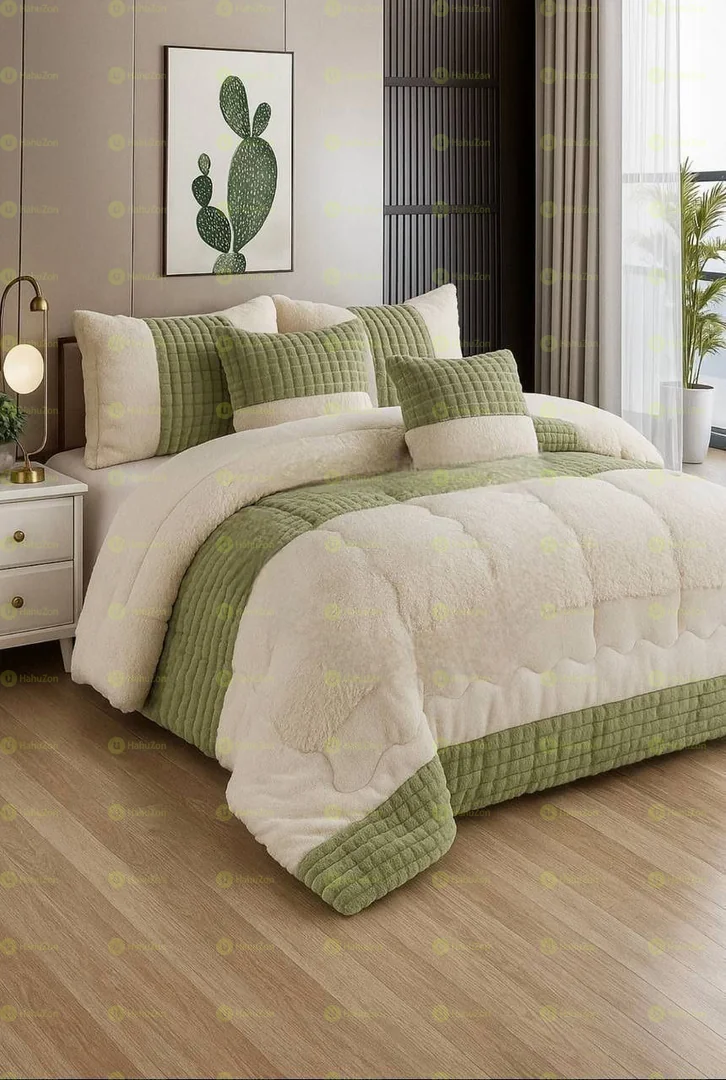 7 Pcs Comforter Set