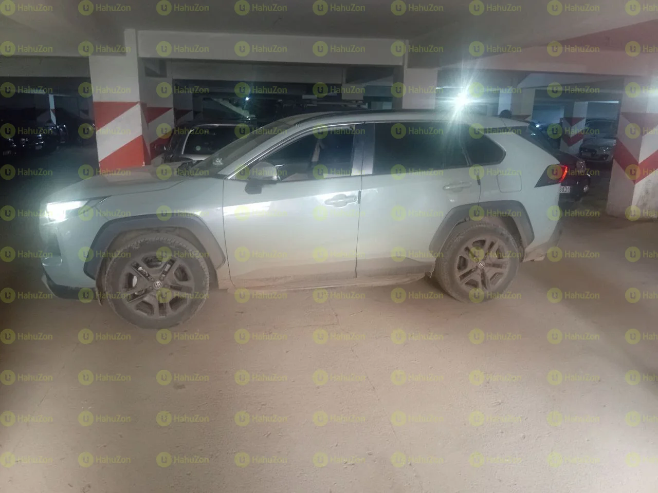 2023 Model-Toyota Rav4