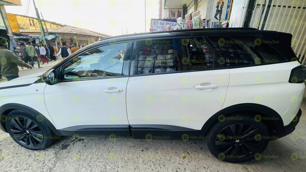 2022 Model-Peugeot 5008