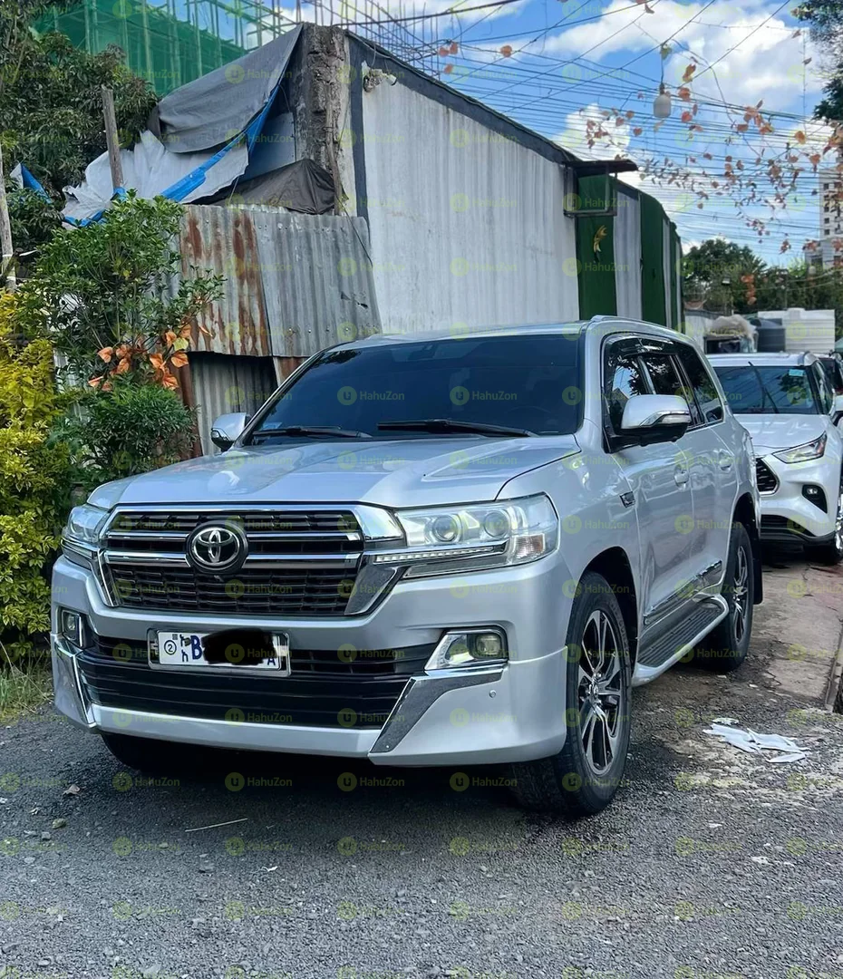 2009 Model-Toyota Landcruiser V8 VX