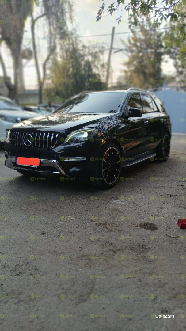 2015 Model-Mercedes -Benz ML 350 / 4 Matic