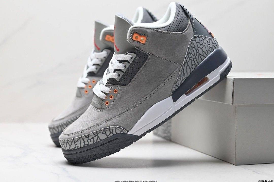 Jordan 3 Women's Shoes