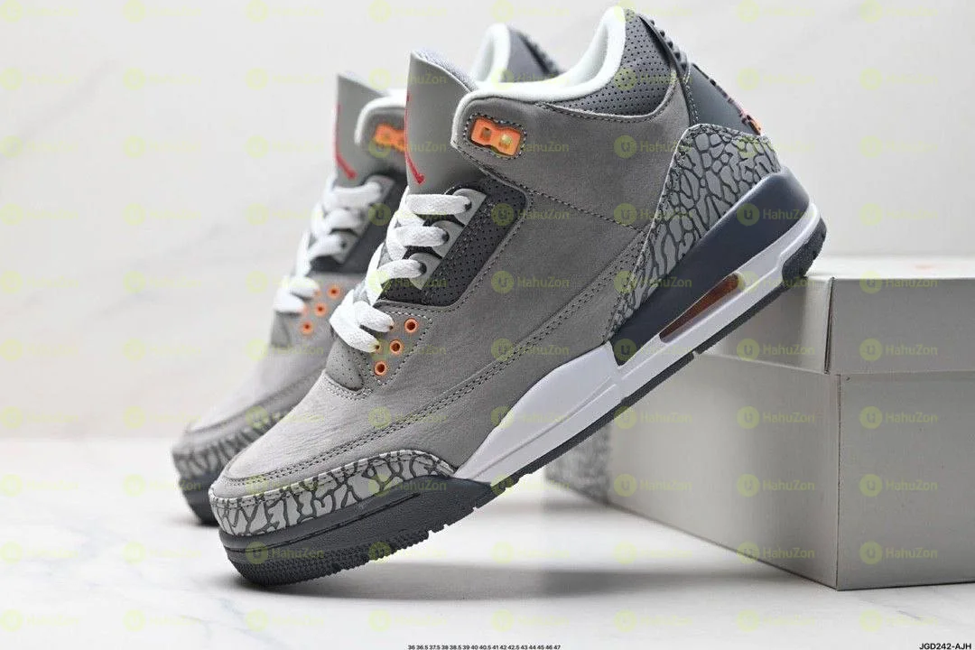 Jordan 3 Women's Shoes