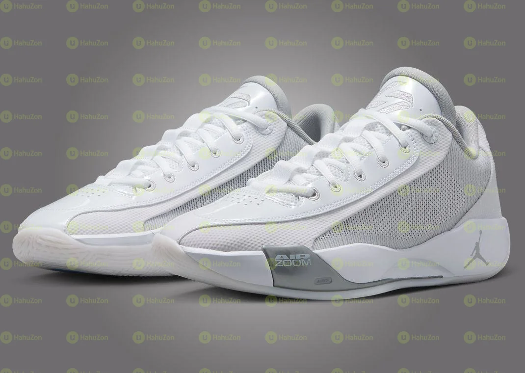 Air Jordan Max Aura .77 PF Back To School Low Top Men’s Shoes