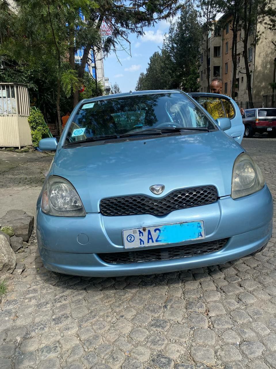 2001 Model-Toyota Vitz
