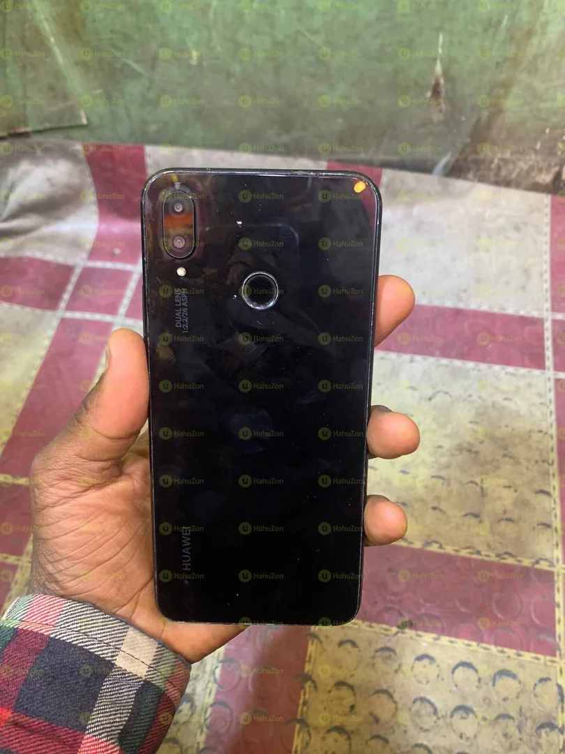 Huawei i3