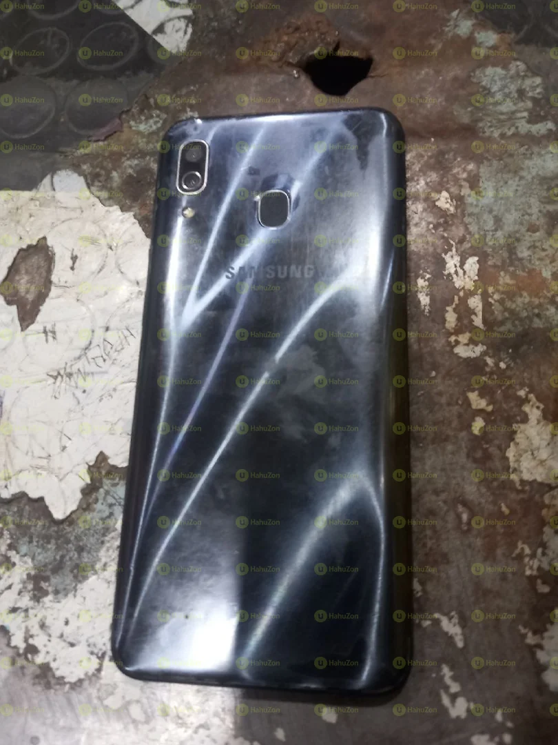 Samsung A30s