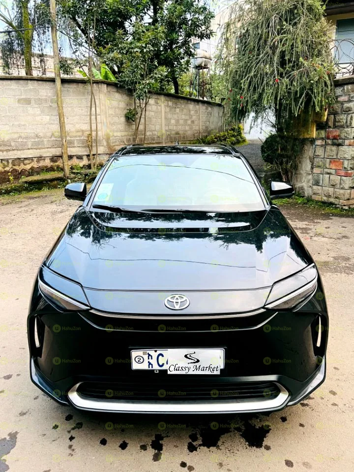 2023 Model-Toyota Bz4x 4-WD Ultra