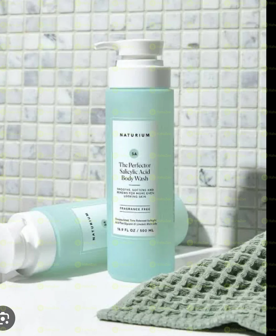 Naturium Salicylic Acid Body Wash