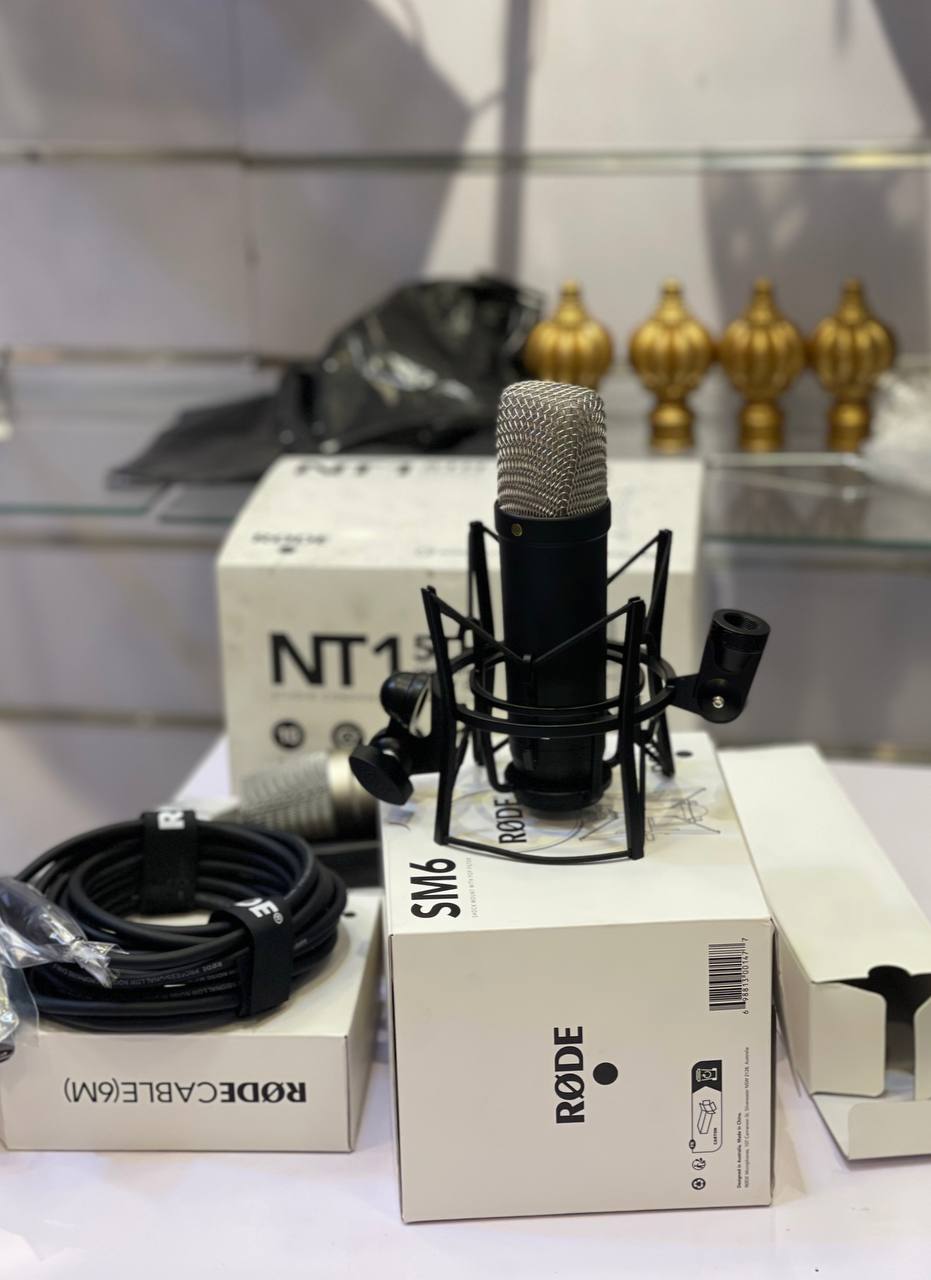 Rode NT1 Studio Mic