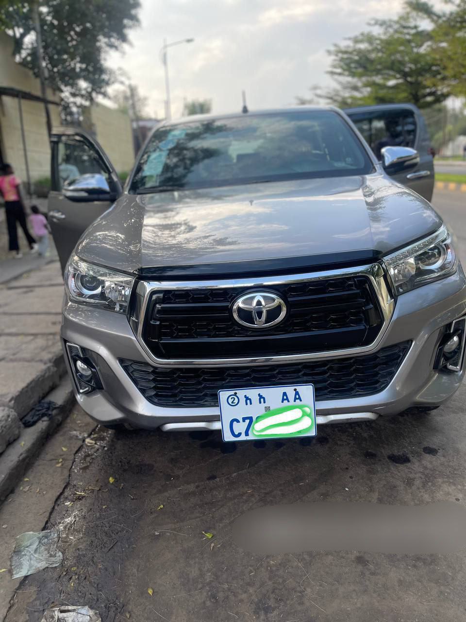 2019 Model-Toyota Hilux Double Cab