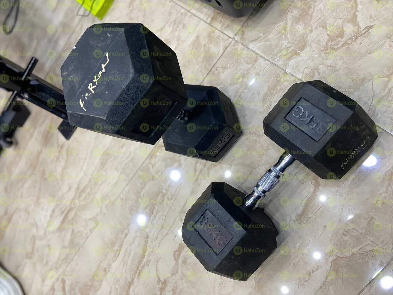 Hexagonal Dumbbells