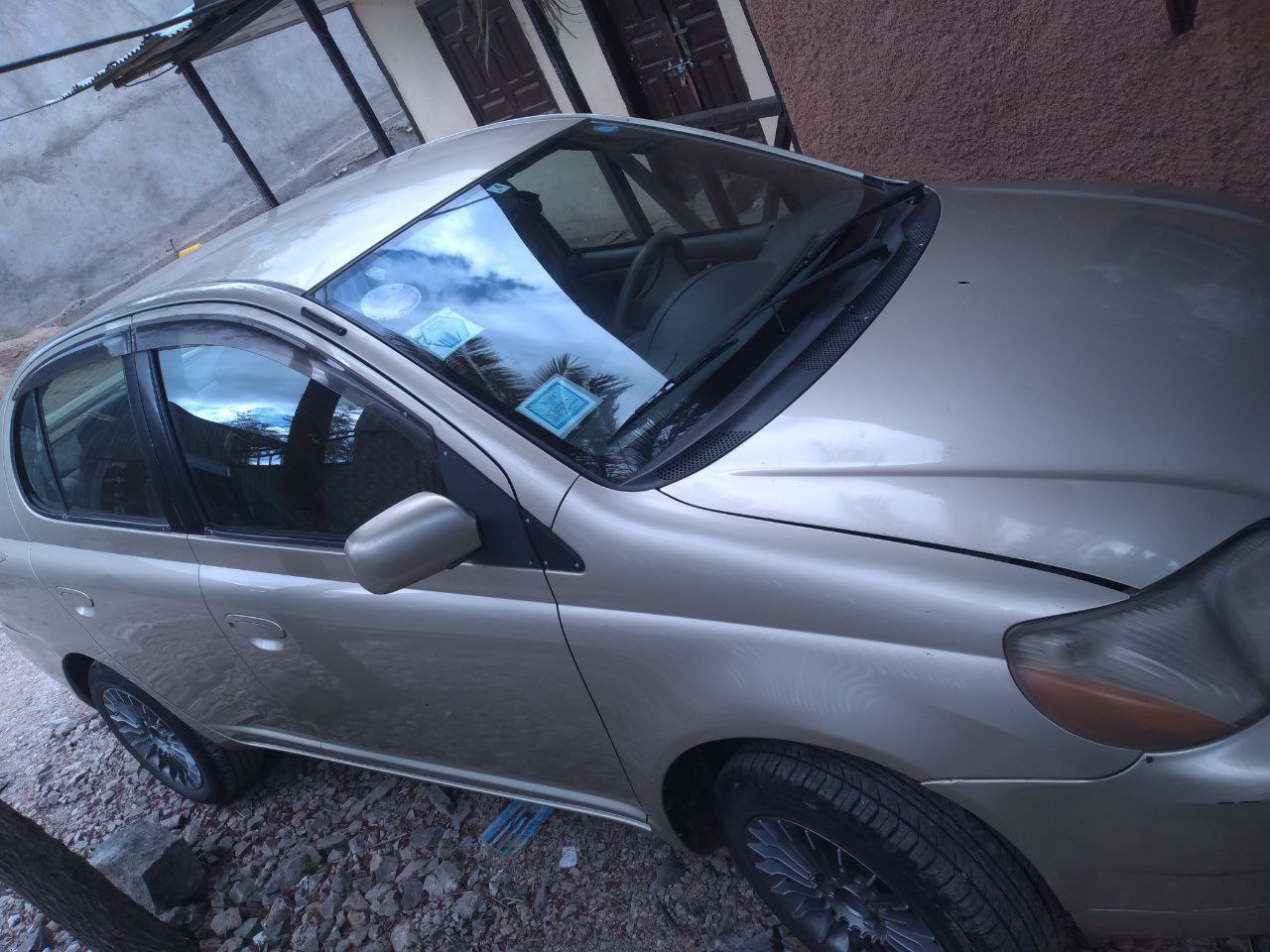 1999 Model-Toyota Platz