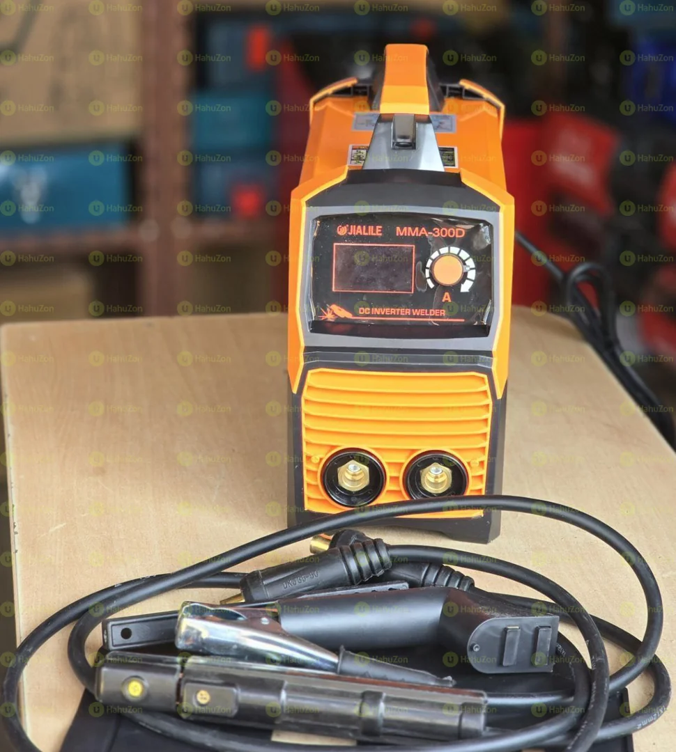 ጃለሌ መበየጃ ማሽን