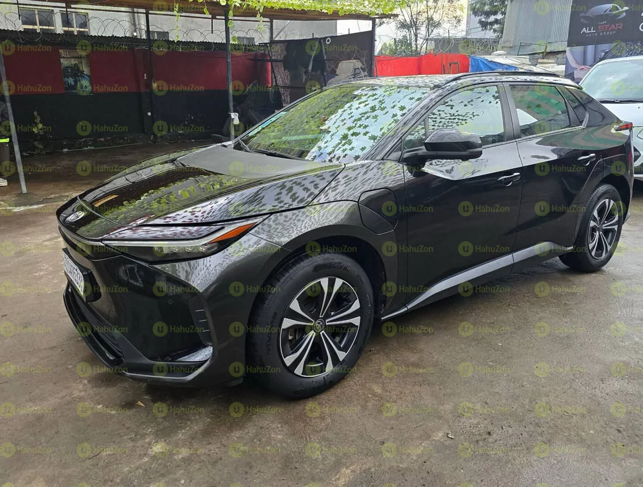 2023 Model-Toyota Bz4x