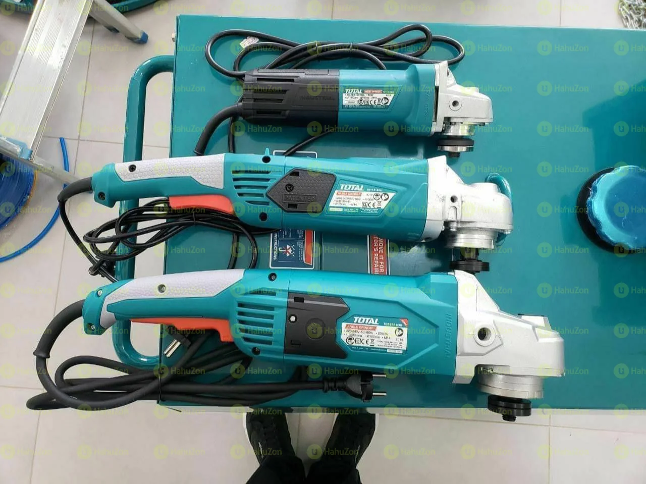 Total Angle Grinders 2600w