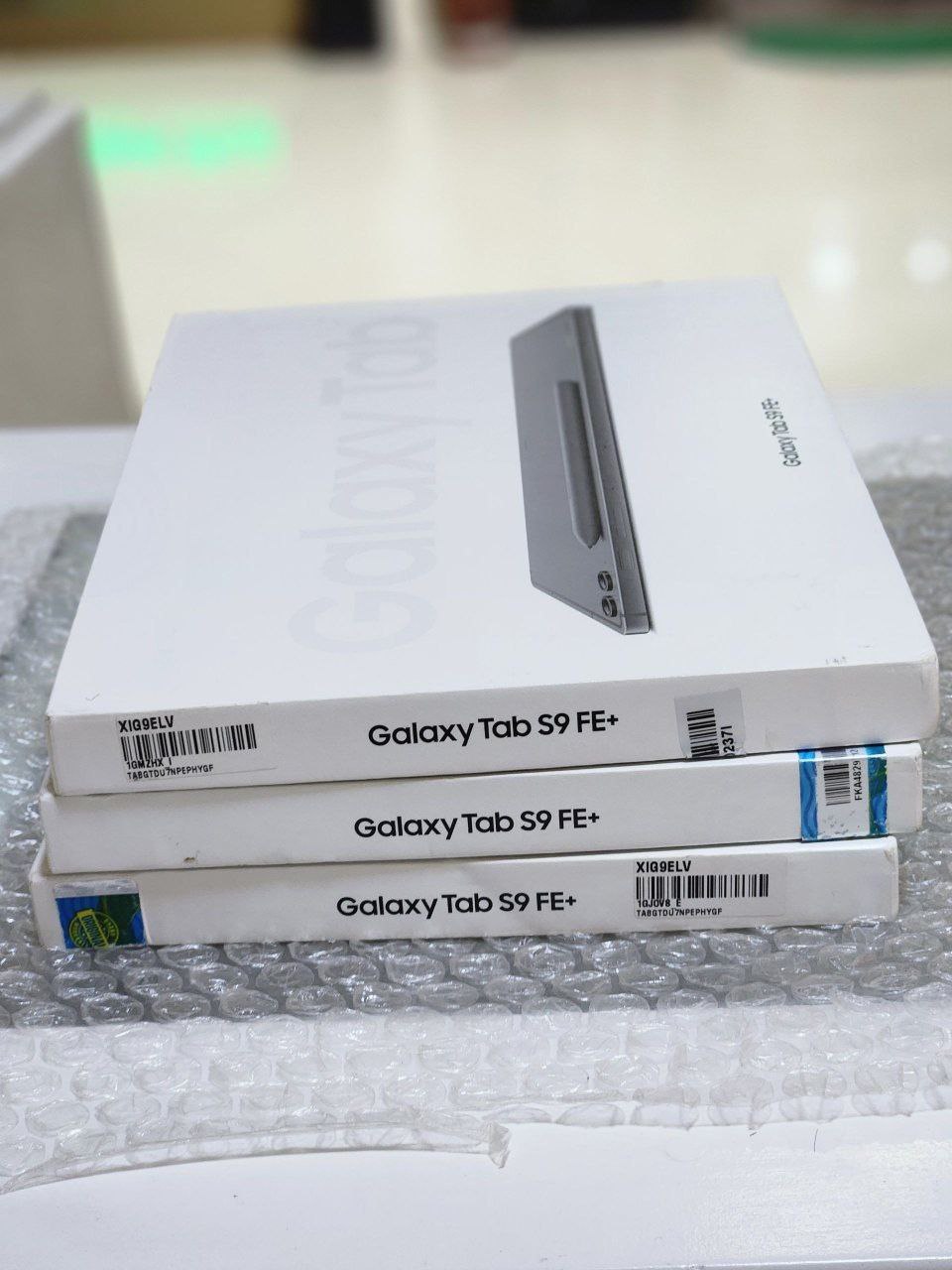 Samsung Tab S9 FE Plus