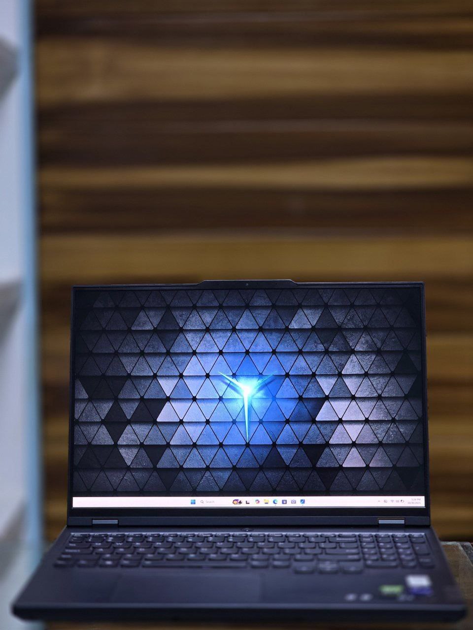 Lenovo Legion Y9000 Core i9-13900 HX Gaming Laptop