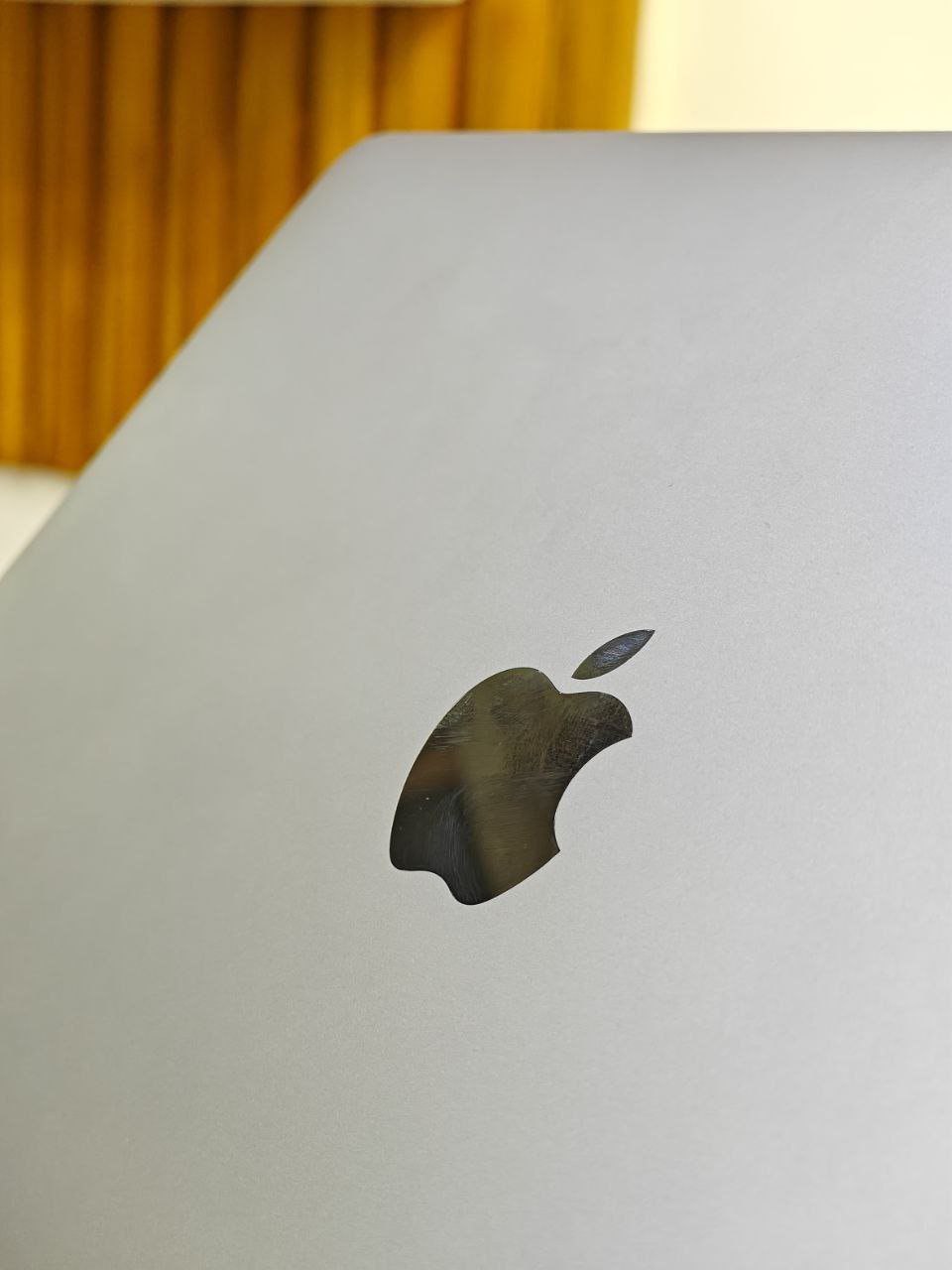 Apple Macbook Pro Core i5 Laptop