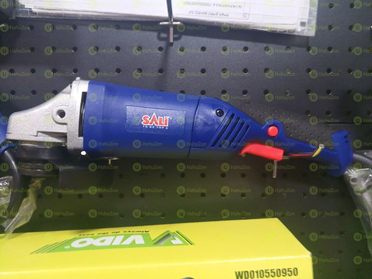 ሳሊ ግራይንደር