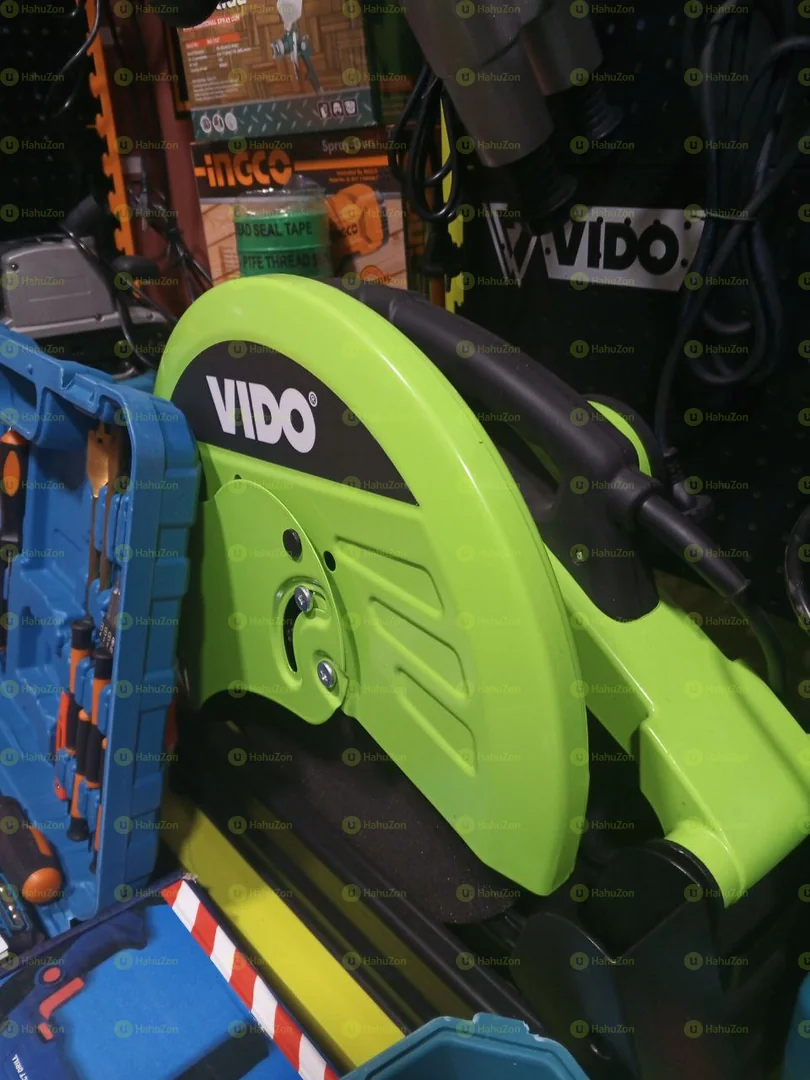 ከት ኦፍ የብረት መቁረጫ