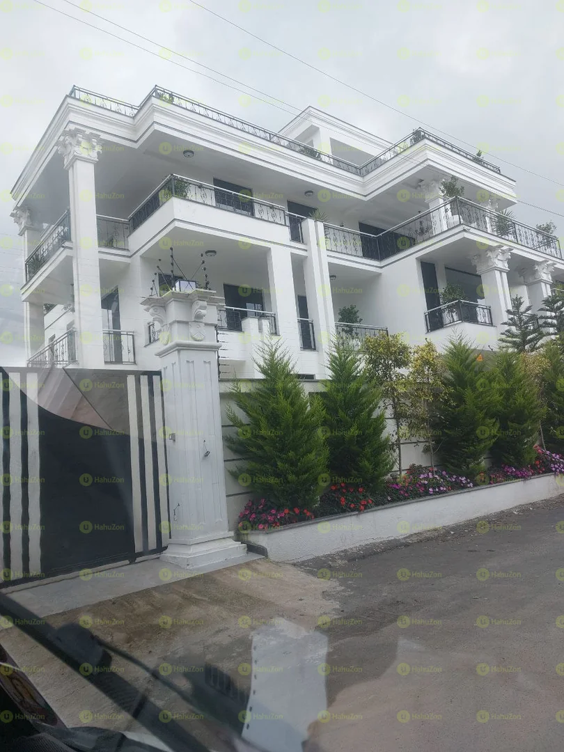 500 ካሬ የሚሸጥ G+2 ቤት በአያት