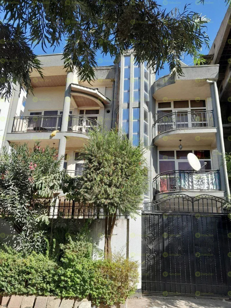 175 ካሬ የሚሸጥ G+2 ቤት በፊጋ