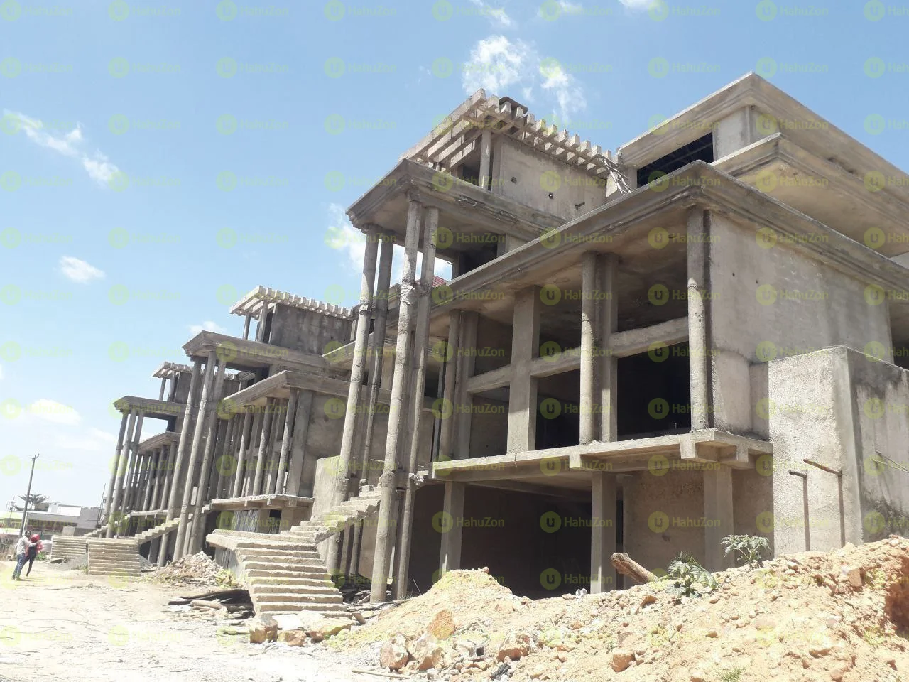 590 ካሬ የሚሸጥ G+3  ቤት በሲኤምሲ