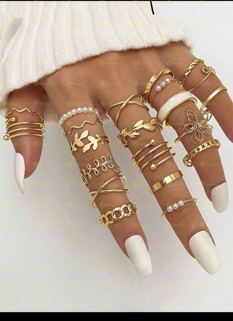 22 pieces Rings