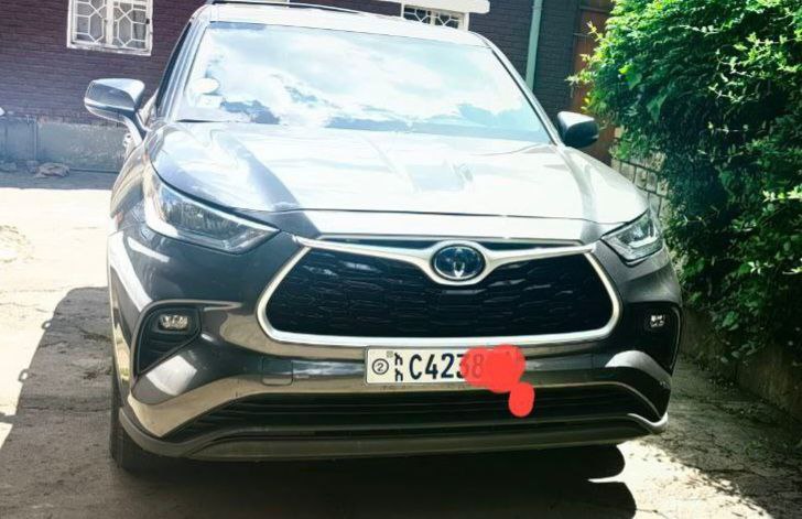 2021 Model-Toyota HighLander