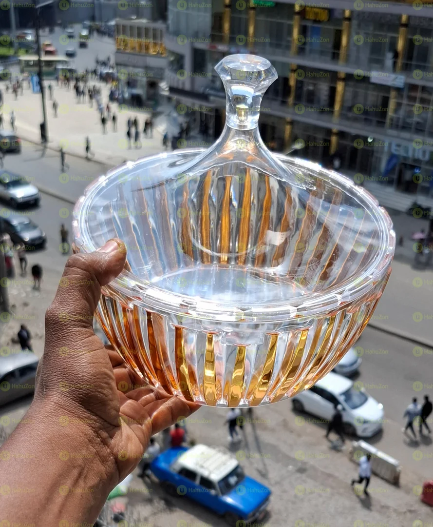 የከረሜላና የኩኪስ ማቅረቢያ