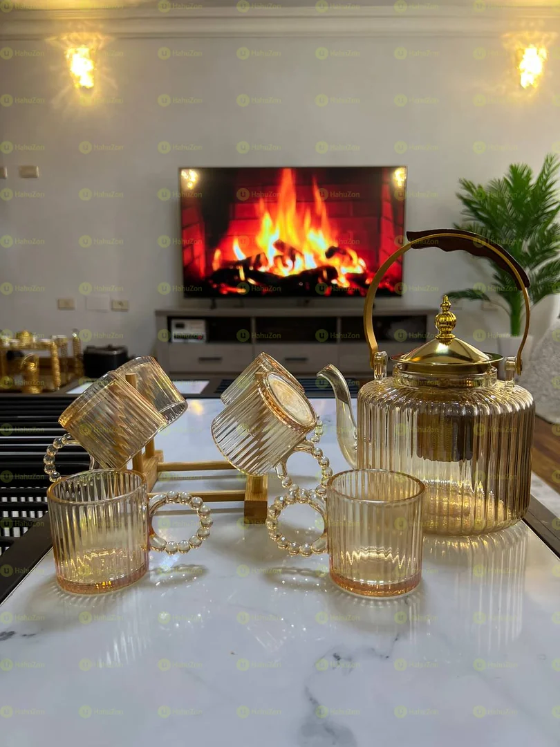 7 pcs teaset with kittle