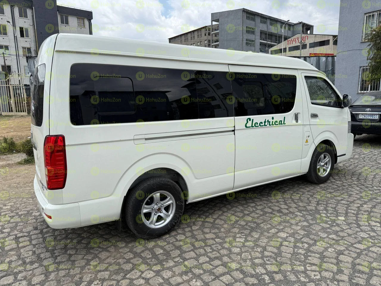 2025 Model-Golden Dragon Ev Bus