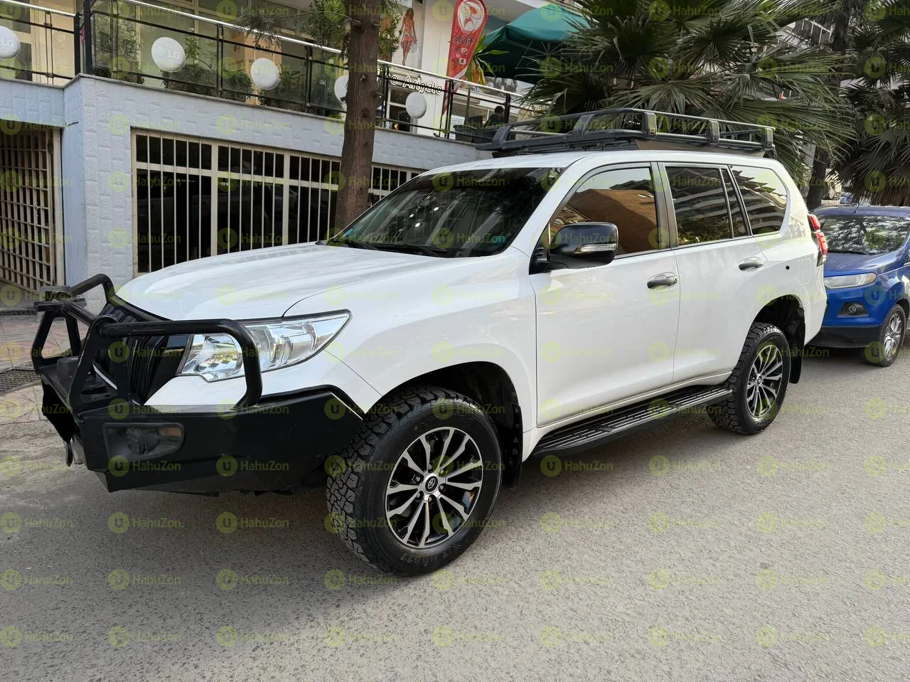 2019 Model-Toyota Land-cruiser Prado