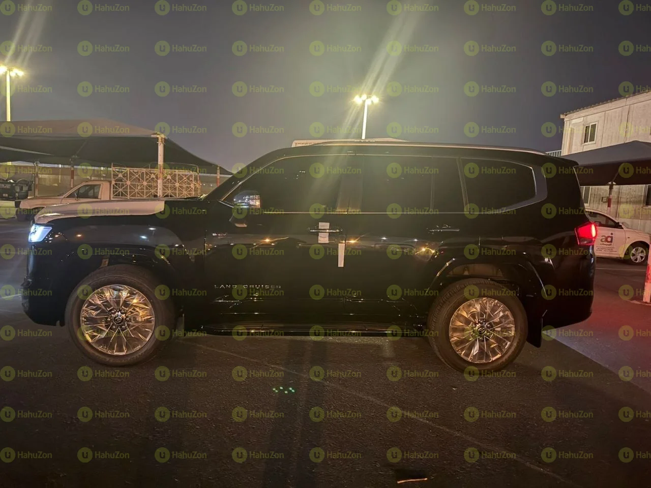 2025 Model-Toyota Land Cruiser  VXR