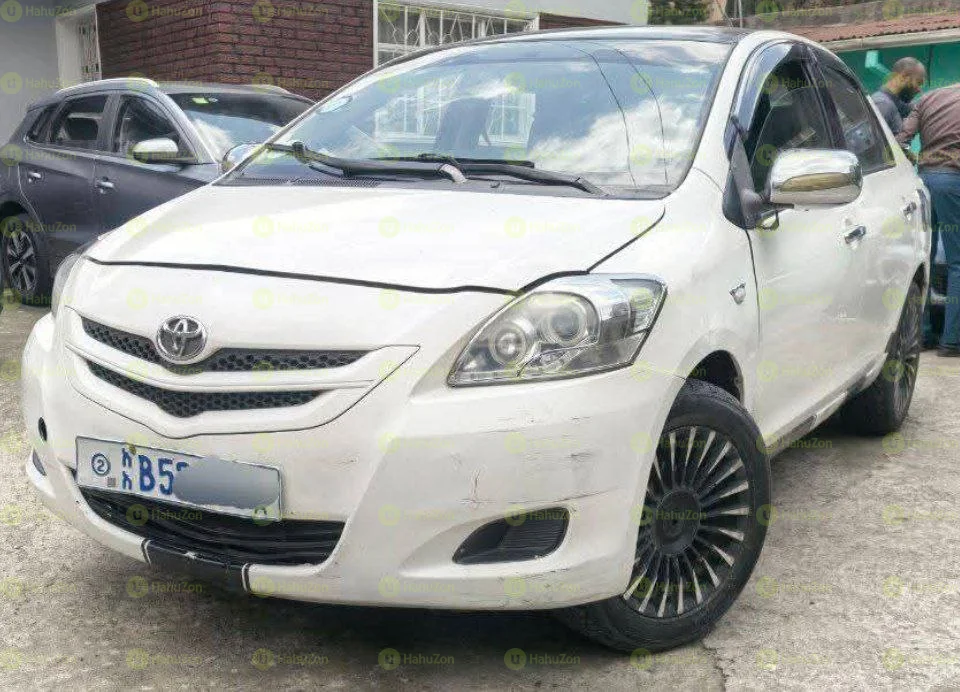 2010 Model-Toyota Yaris Belta