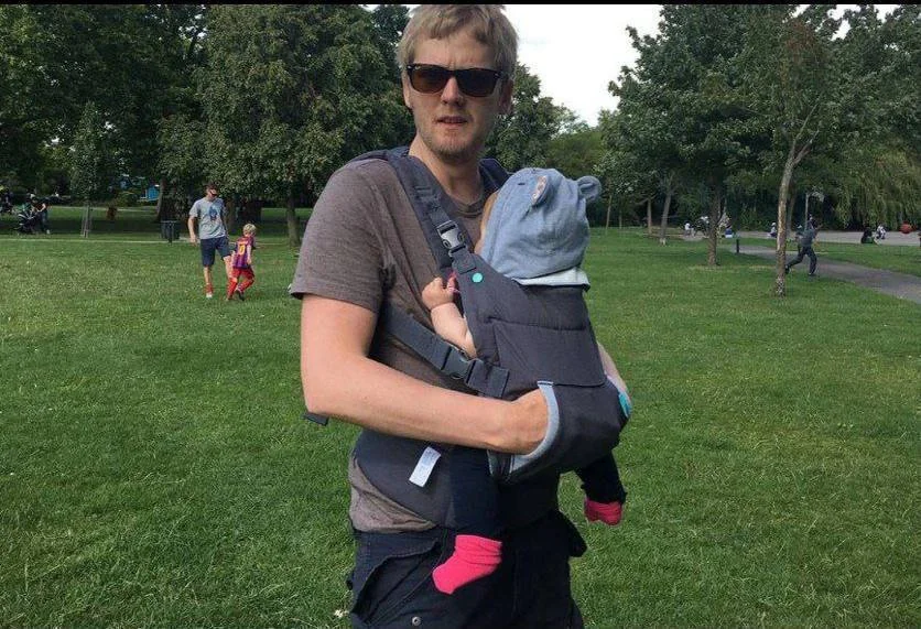 Infantino Baby Carrie